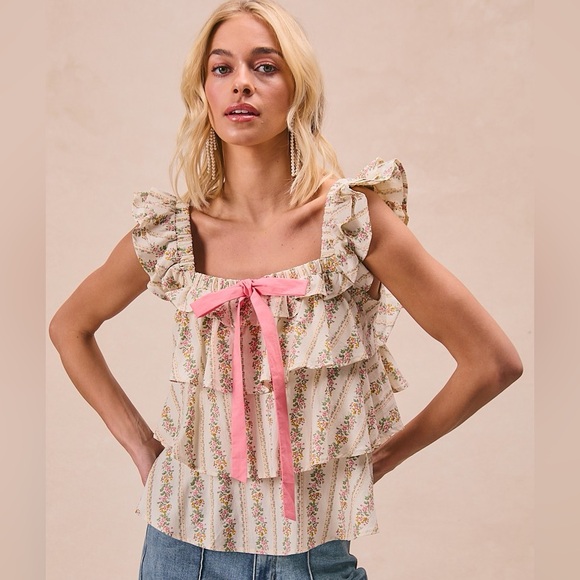 💗BiBi Floral Printed Woven Front Bow Tied Ruffled Square Neck Sleeveless Top - Picture 2 of 12